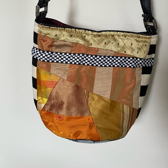Y2K patchwork raw silk bucket bag - Picture 3 of 9